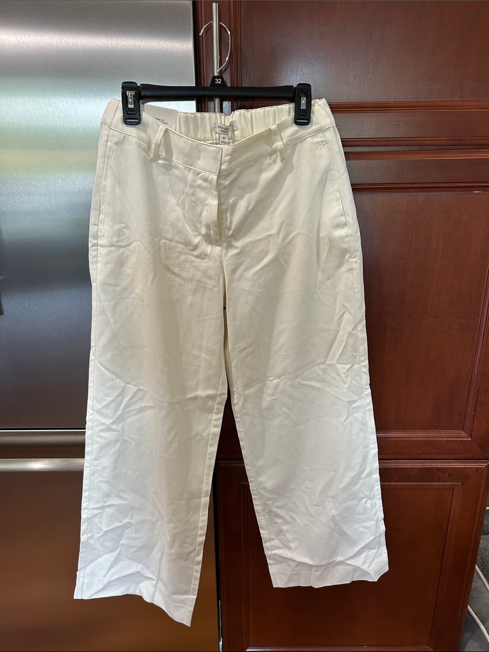 NWT- Women's Banana Republic wide-Leg Cream Pants